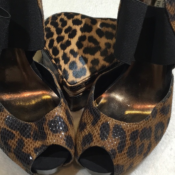 Simply Vera Vera Wang Leopard ๐ Stilettos size 7 - Picture 2 of 10